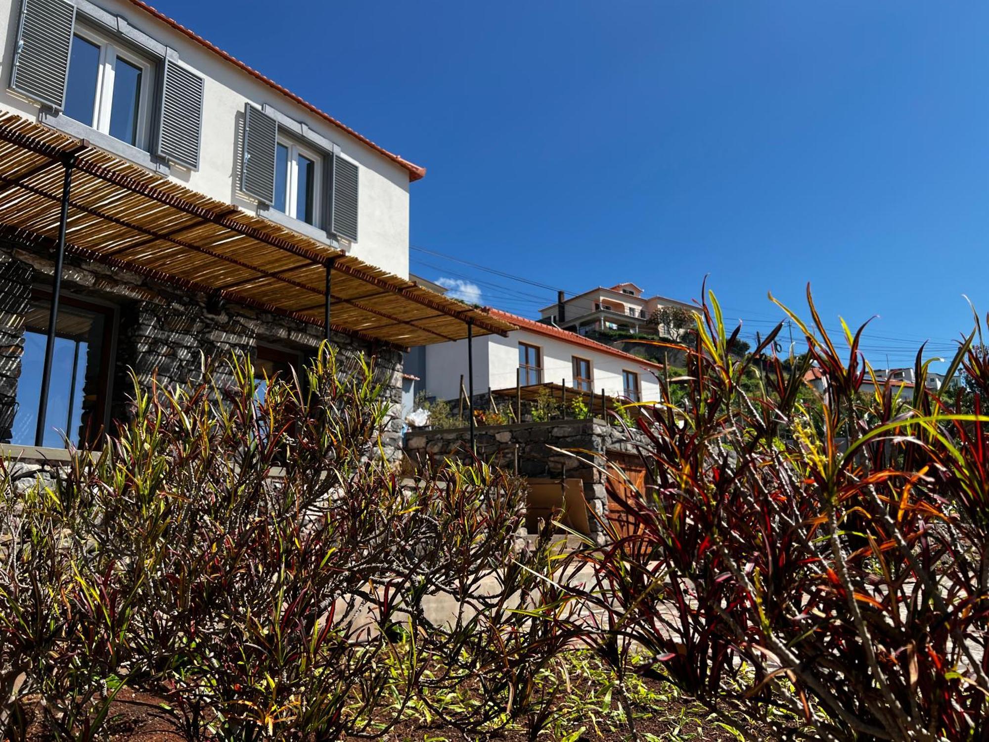 Casas Do Laranjo- Cottages & Infinity Pool Gaula Exterior photo